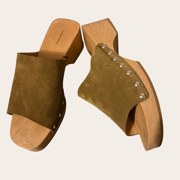 & other stories STUDDED SUEDE WOODEN CLOGS size 38 - Picture 8 of 9